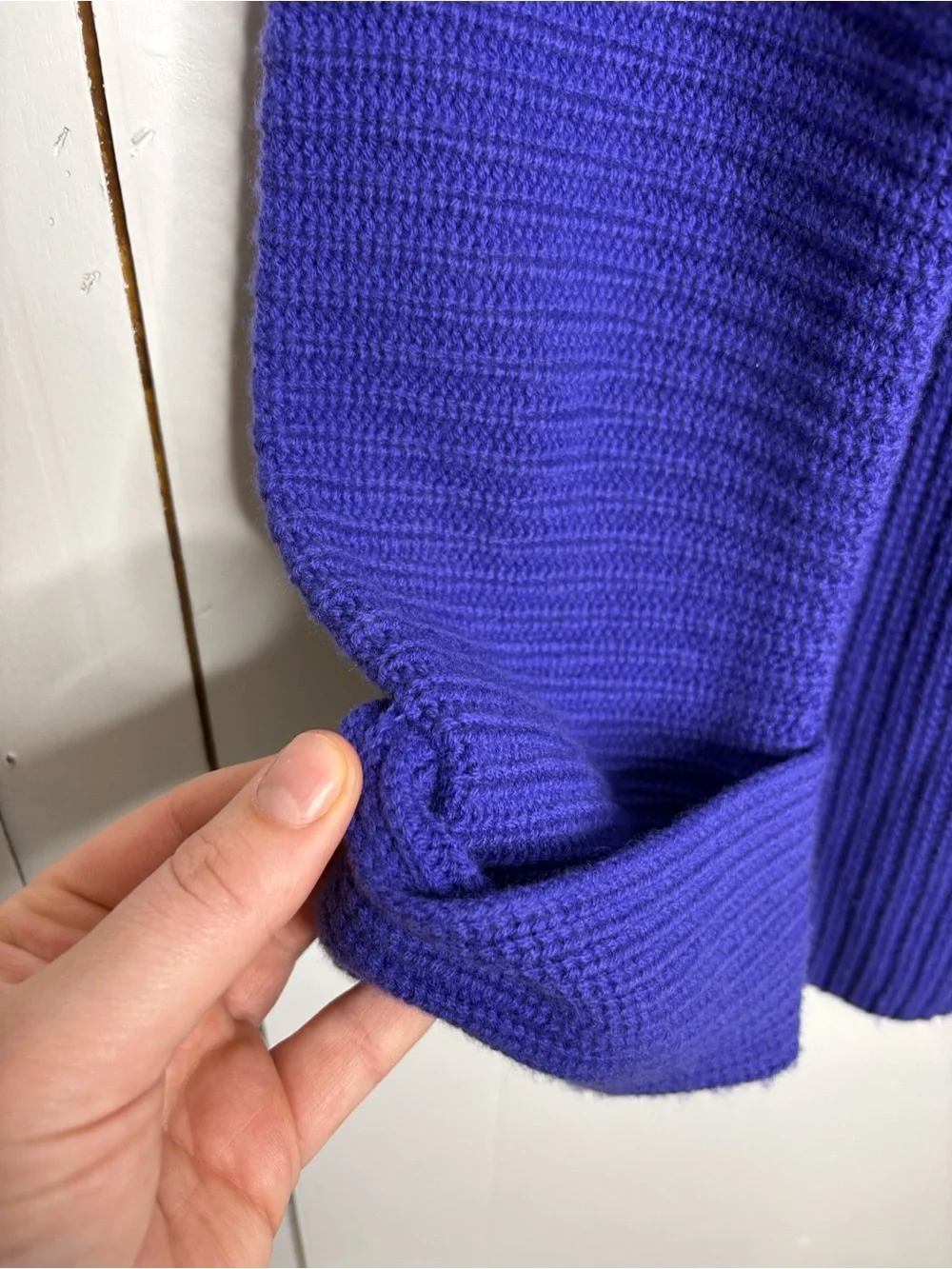 Athleta Sweater Womens Extra Small Merino Wool Cashmere Azalea Relaxed Slit - Picture 4 of 8